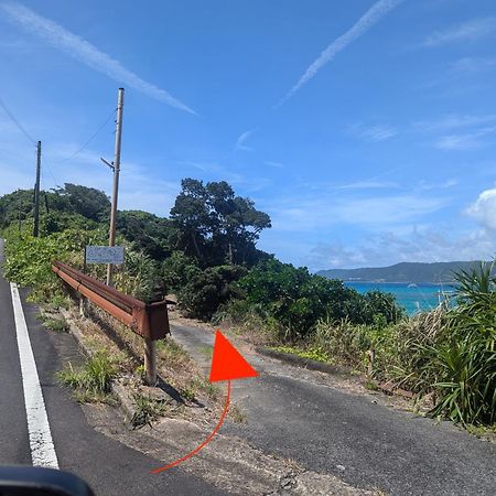 Villa くじらの家 Amami Esterno foto
