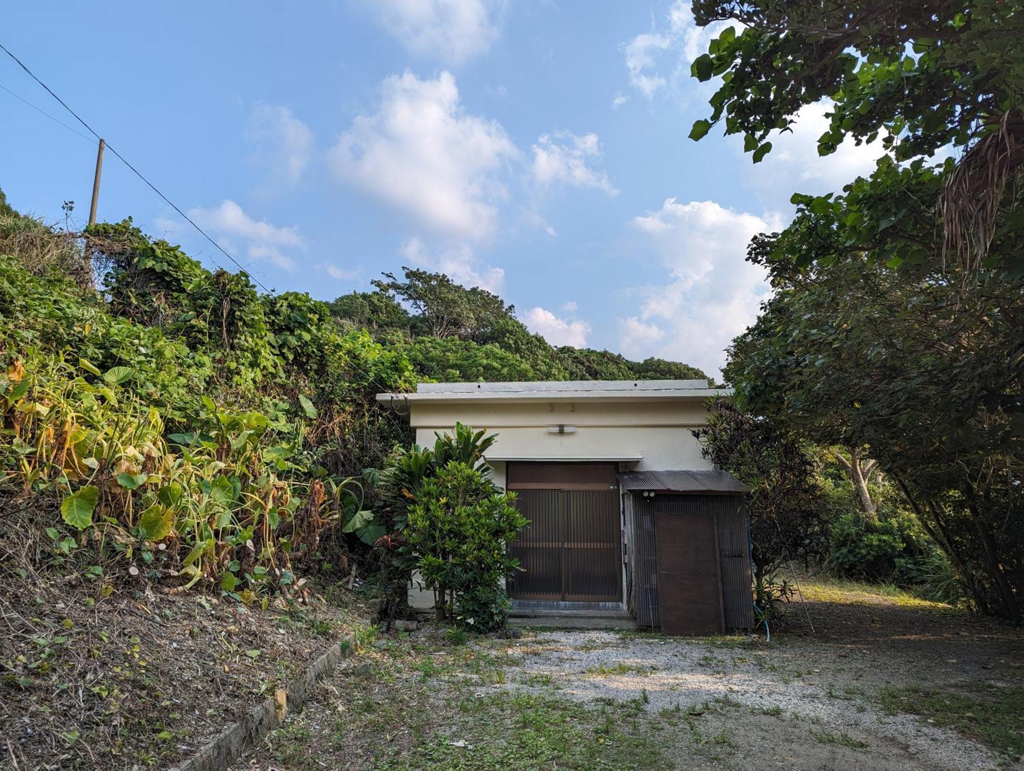 Villa くじらの家 Amami Esterno foto
